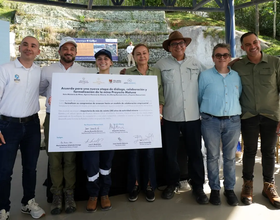 Equipo minero del gobierno